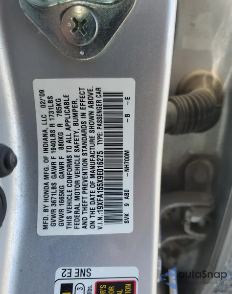 2009 Honda Civic Lx z USA, uszkodzony, nr VIN 19XFA155X9E016275